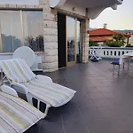 Villa Niki Rezine