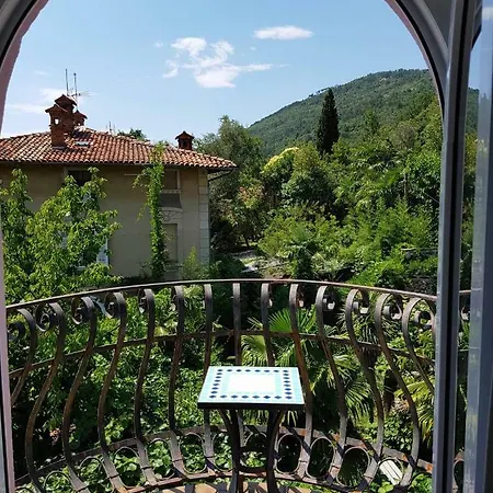 Apartman Niki Rezine