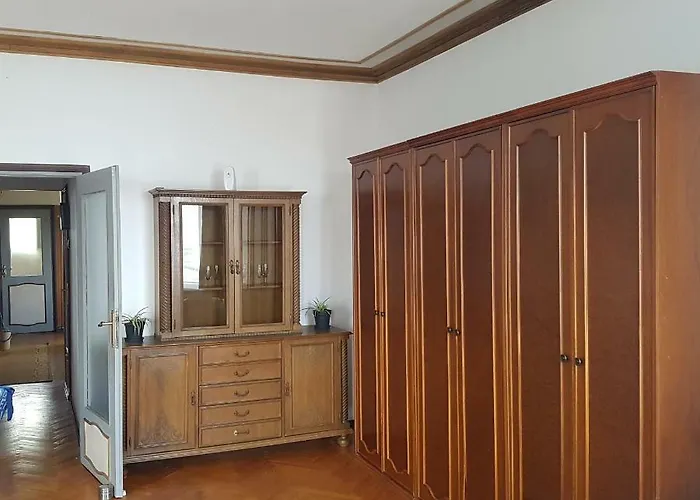 Niki Rezine Apartment Lovran