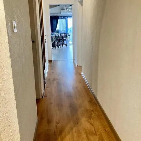 Niki Rezine Apartment *