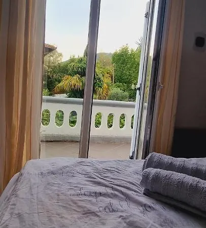 Apartman Niki Rezine
