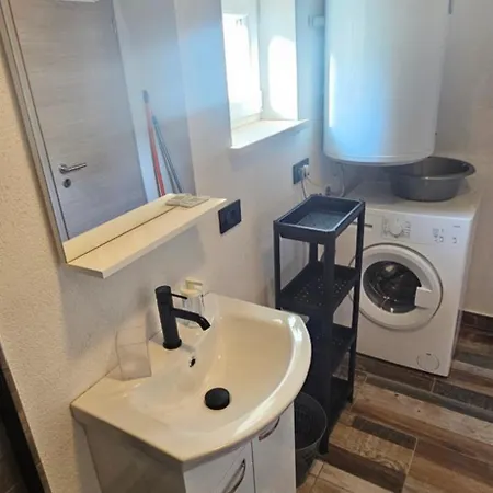 Apartmán Niki Rezine