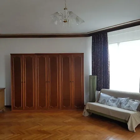 Hause * Lovran