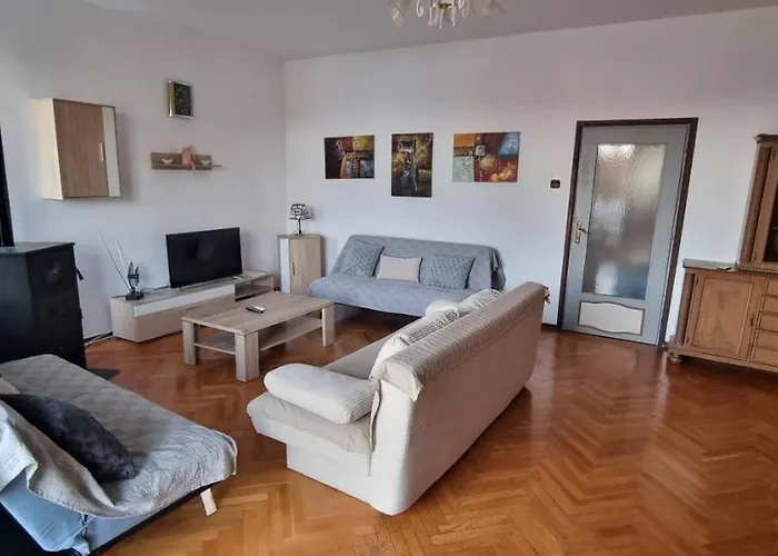 Niki Rezine Appartement