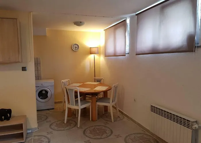 Appartement Niki Rezine *